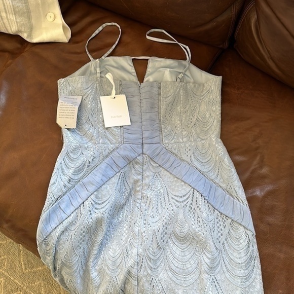 NWT harlyn powder blue lace dress medium - Picture 7 of 7